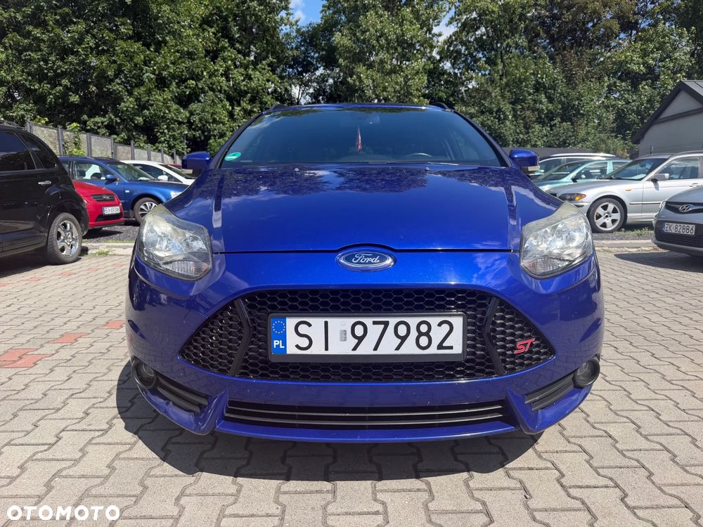 Ford Focus 2.0 EcoBoost ST mit Leder-Sport-Paket - 8