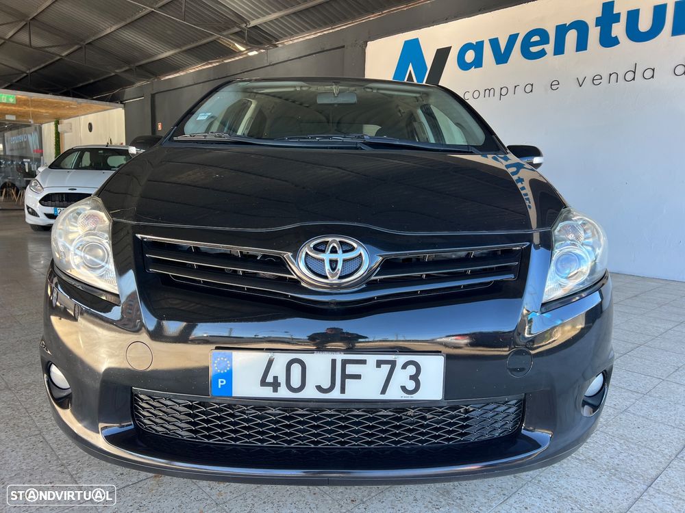 Toyota Auris 1.4 D-4D Exclusive+P.Sport - 5