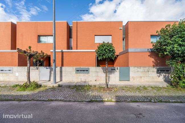 Moradia T4 à venda em Guimarães - Caldelas - Grande imagem: 2/29