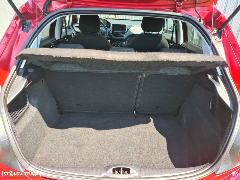 Peugeot 208 1.2 VTi SE Style - 10