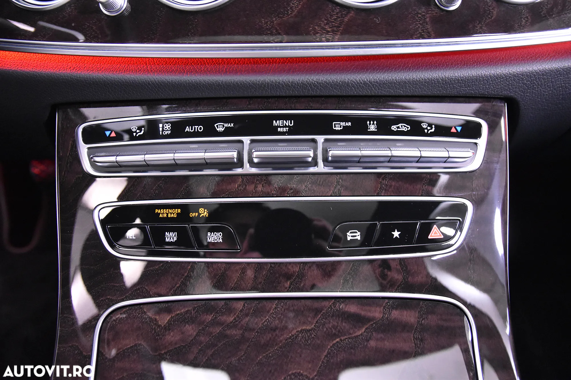 Mercedes-Benz E 350e 9G-TRONIC AMG Line - 18