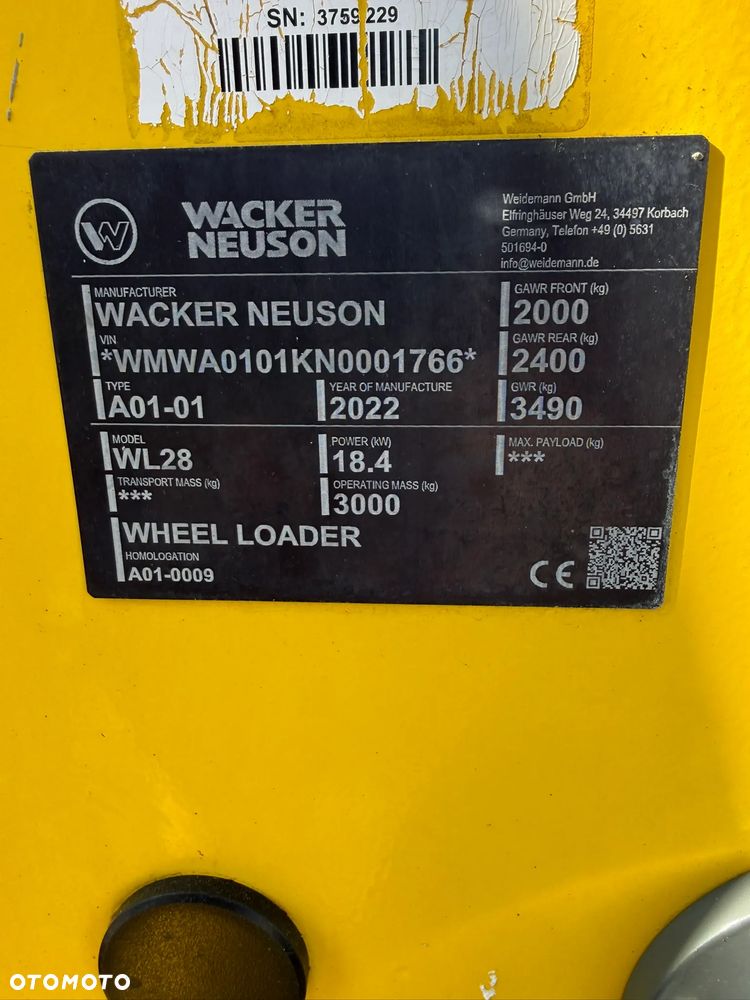 Wacker Neuson WL 28 - waga tylko 2800 kg - 9