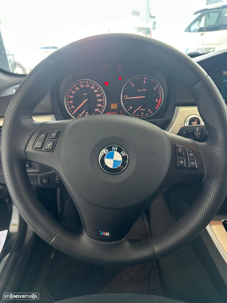 BMW 320 d xDrive DPF - 13