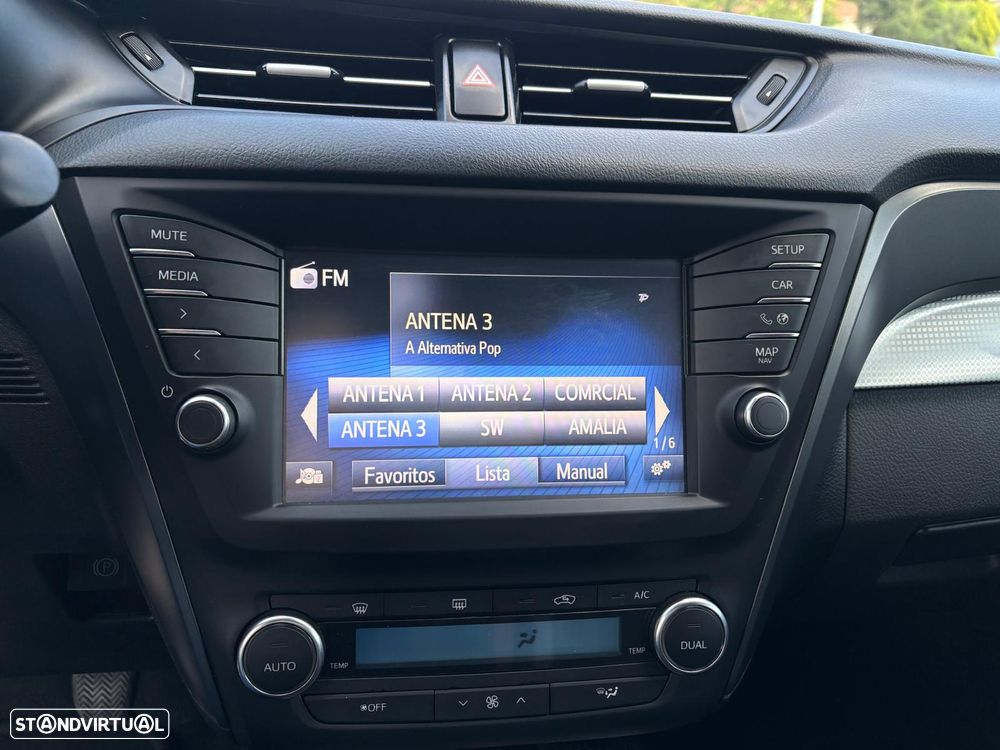 Toyota Avensis SD 2.0 D-4D Exclusive+GPS - 14