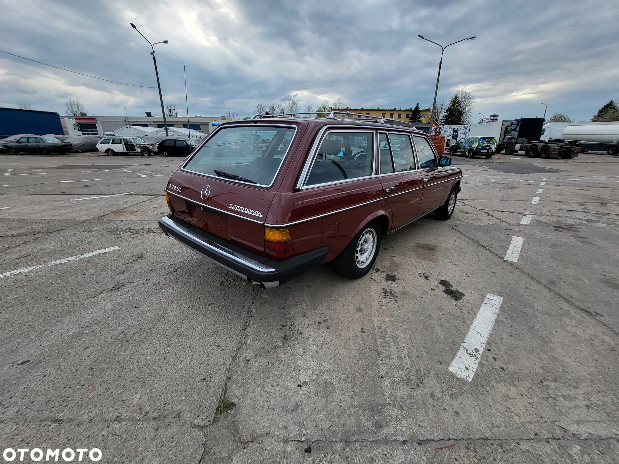Mercedes-Benz W123 - 5