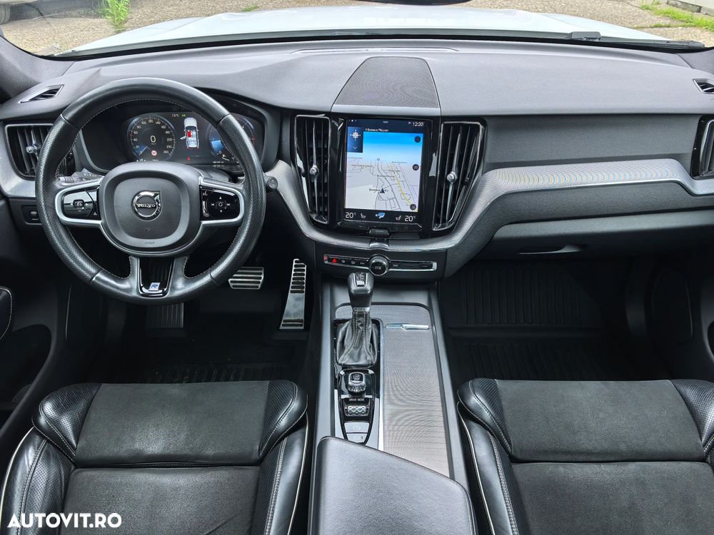 Volvo XC 60 D5 AWD R-Design - 6
