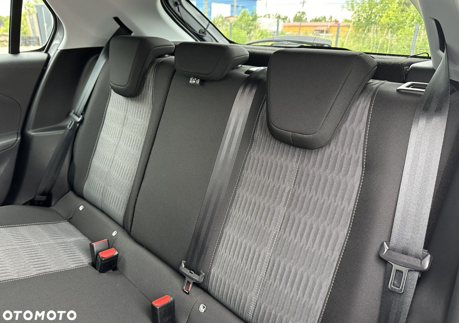 Opel Corsa - 12