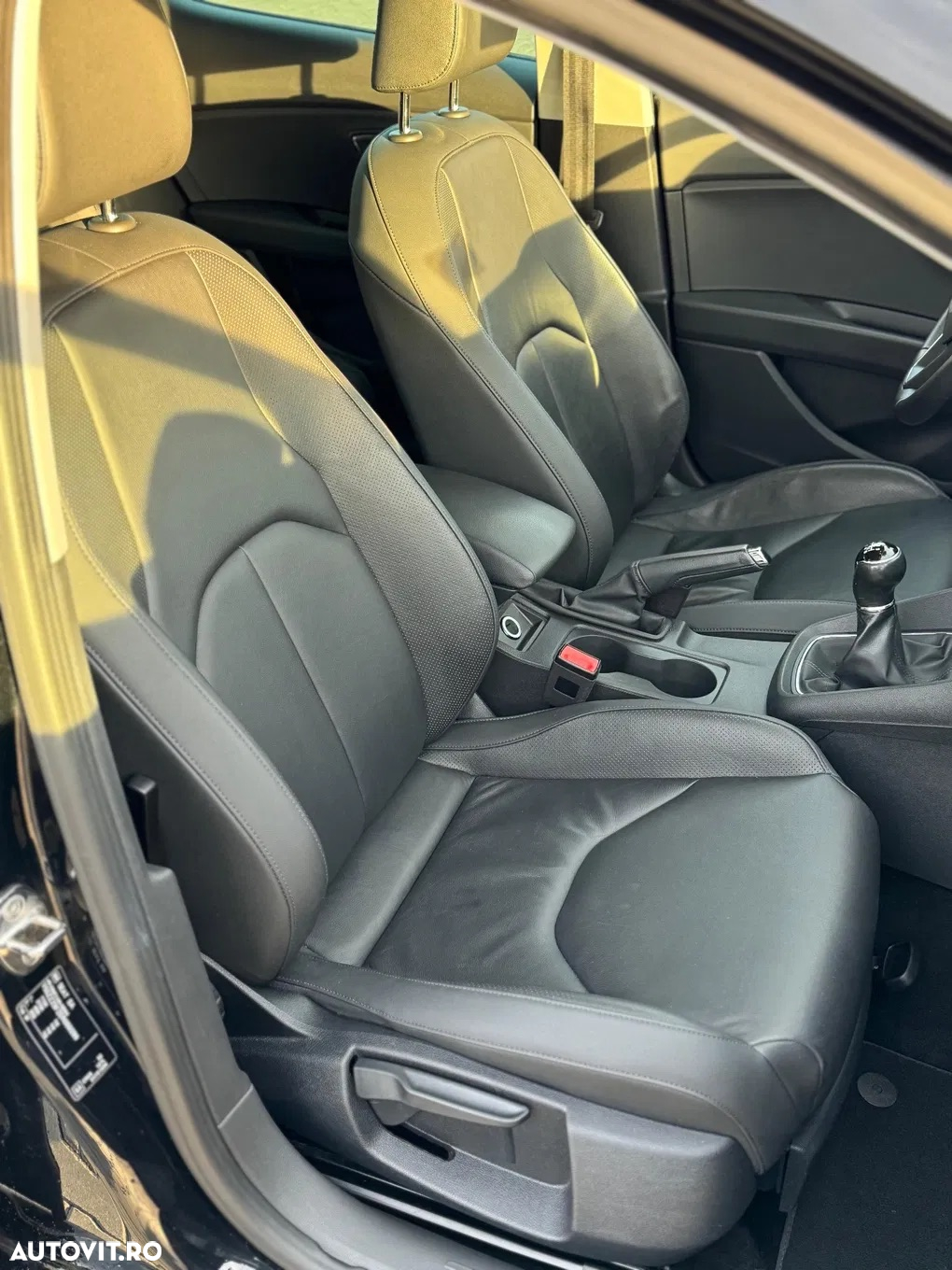 Seat Leon 2.0 TDI DPF Ecomotive FR - 6