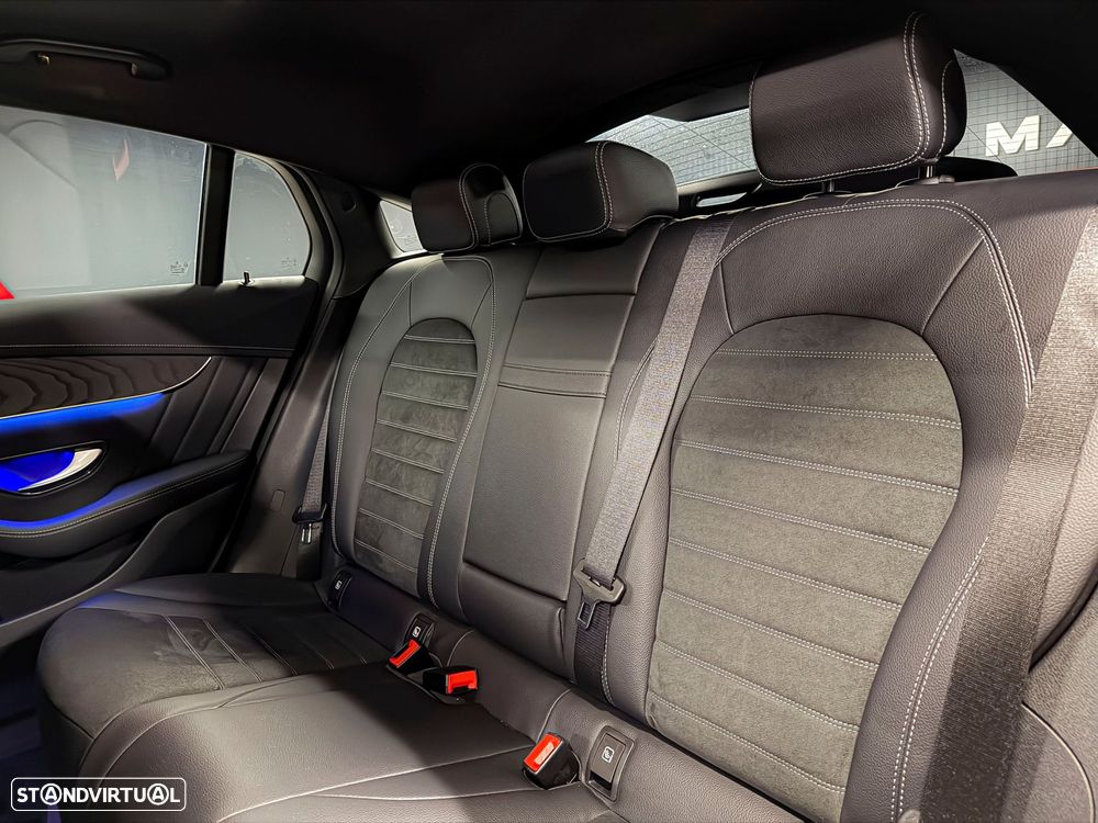 Mercedes-Benz GLC 300 - 11