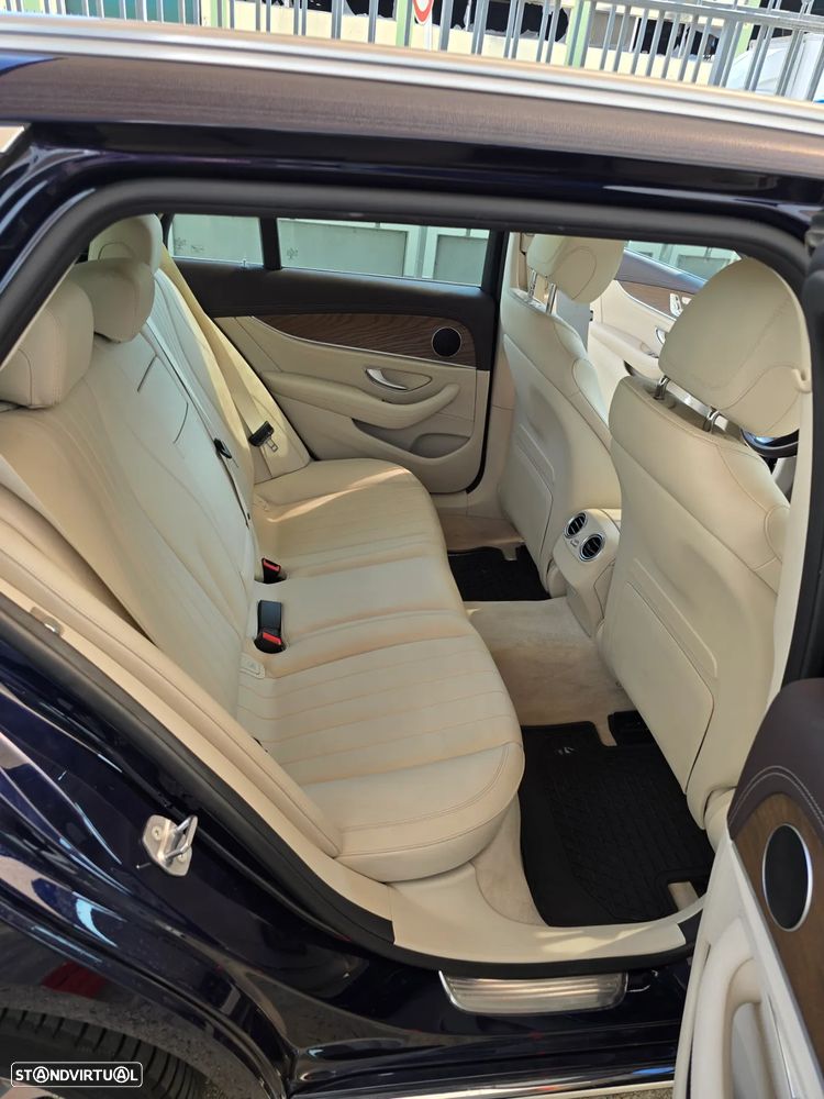 Mercedes-Benz E 220 d Avantgarde - 13