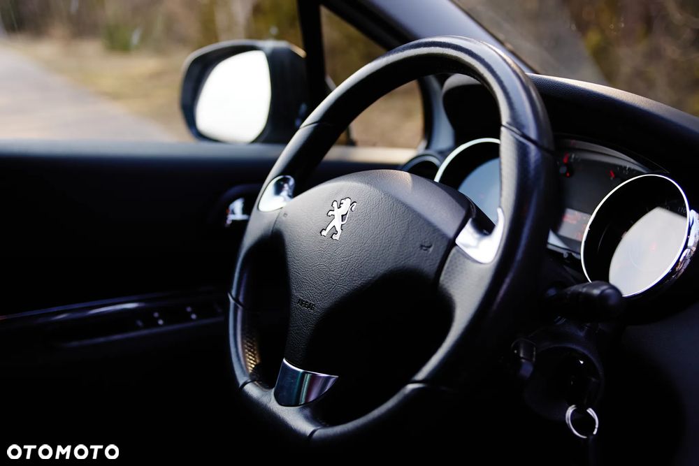 Peugeot 5008 HDI FAP 150 Allure - 30