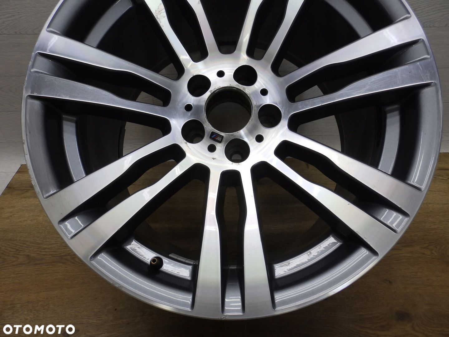 Felga BMW X5 E70 M-Pakiet E-11Jx20 EH2 Et35 5x120 - 4