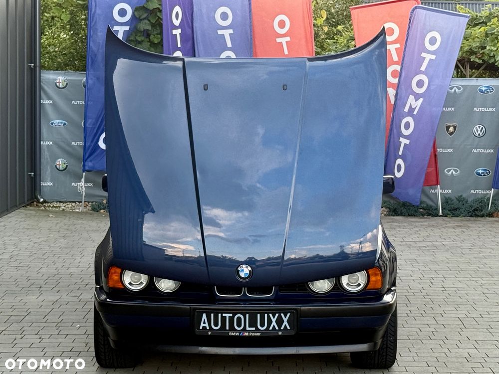 BMW Seria 5 520i - 20