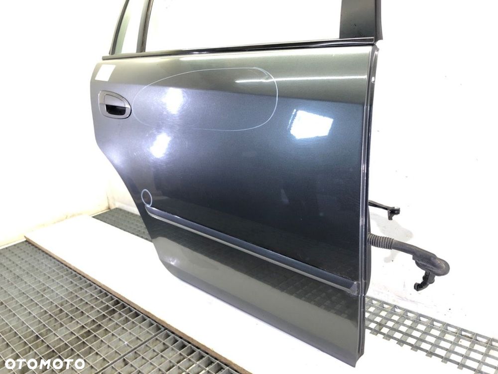 DRZWI PRAWY TYŁ  NISSAN ALTIMA (L31) 2001 - 2007 2.5 130 kW [177 KM] benzyna 2001 - 2006 - 3