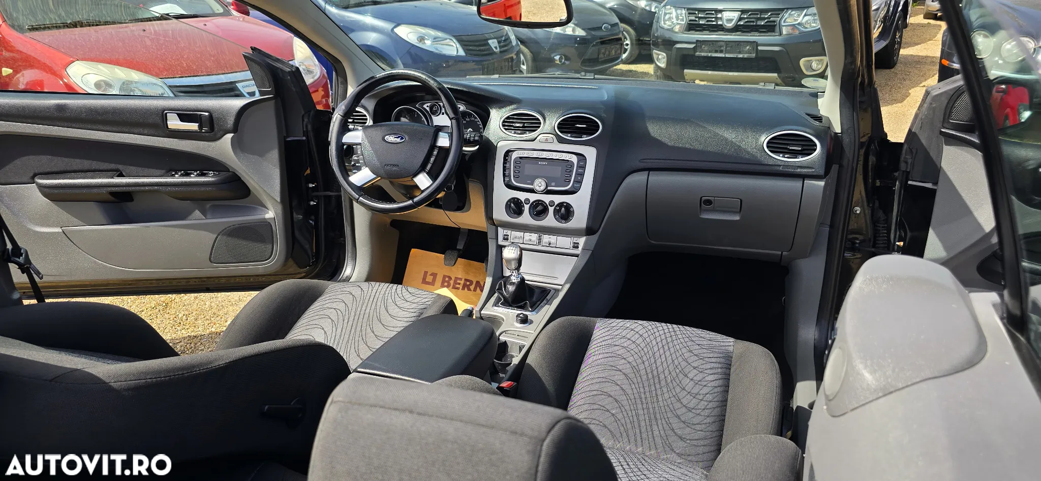 Ford Focus 2.0 TDCI 136 Titanium - 31