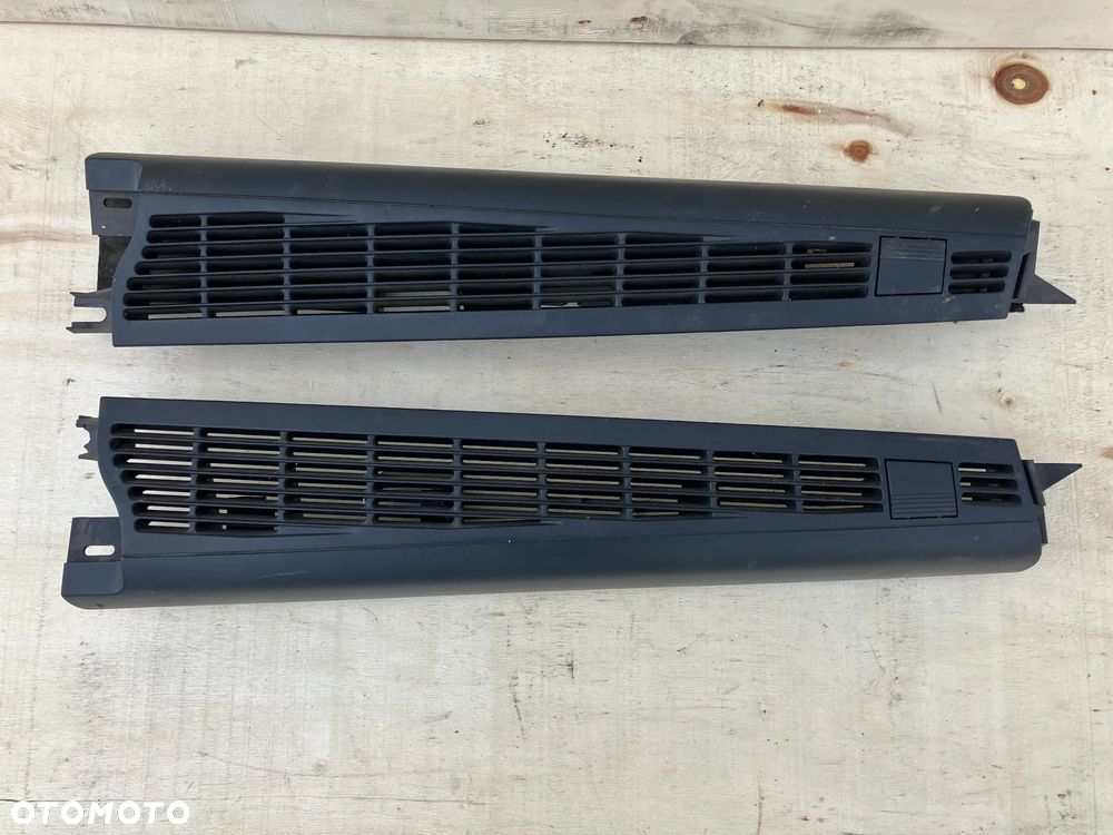 BOCZEK BAGAŻNIKA MASKOWNICA BMW E36 TOURING KRATKA MECHANIZM OTWIERANIA BOCZKA 8170580 8170579 - 1
