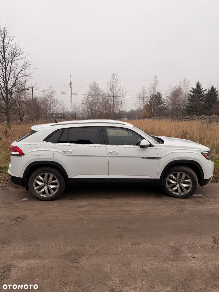 Volkswagen Atlas - 2