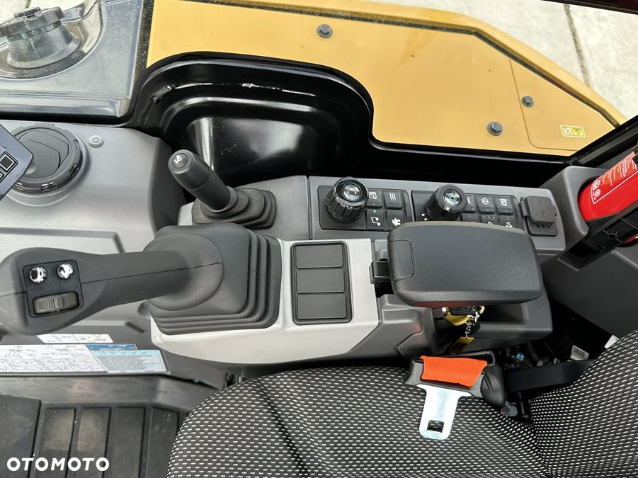 Caterpillar 302.7 CR FABRYCZNIE NOWA ! - 33