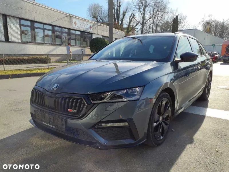 Skoda Octavia 2.0 TSI DSG RS - 2