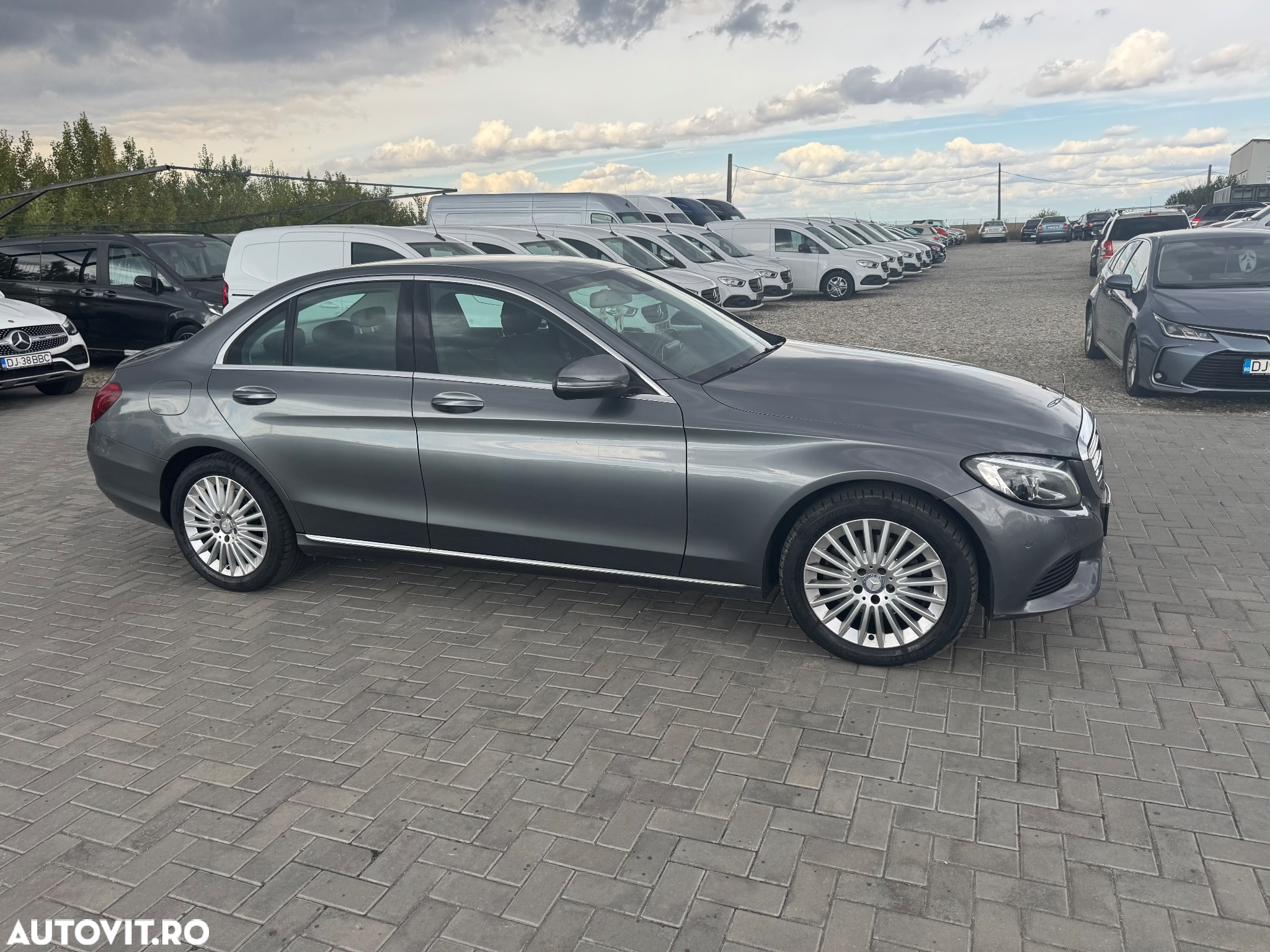 Mercedes-Benz C - 35
