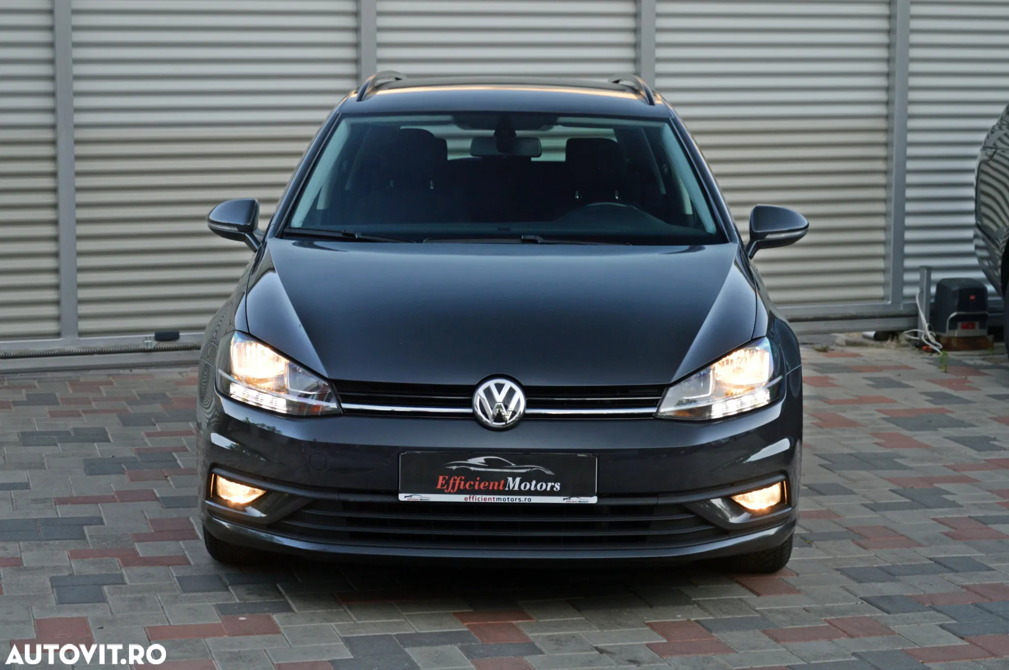 Volkswagen Golf 1.6 TDI Comfortline - 17