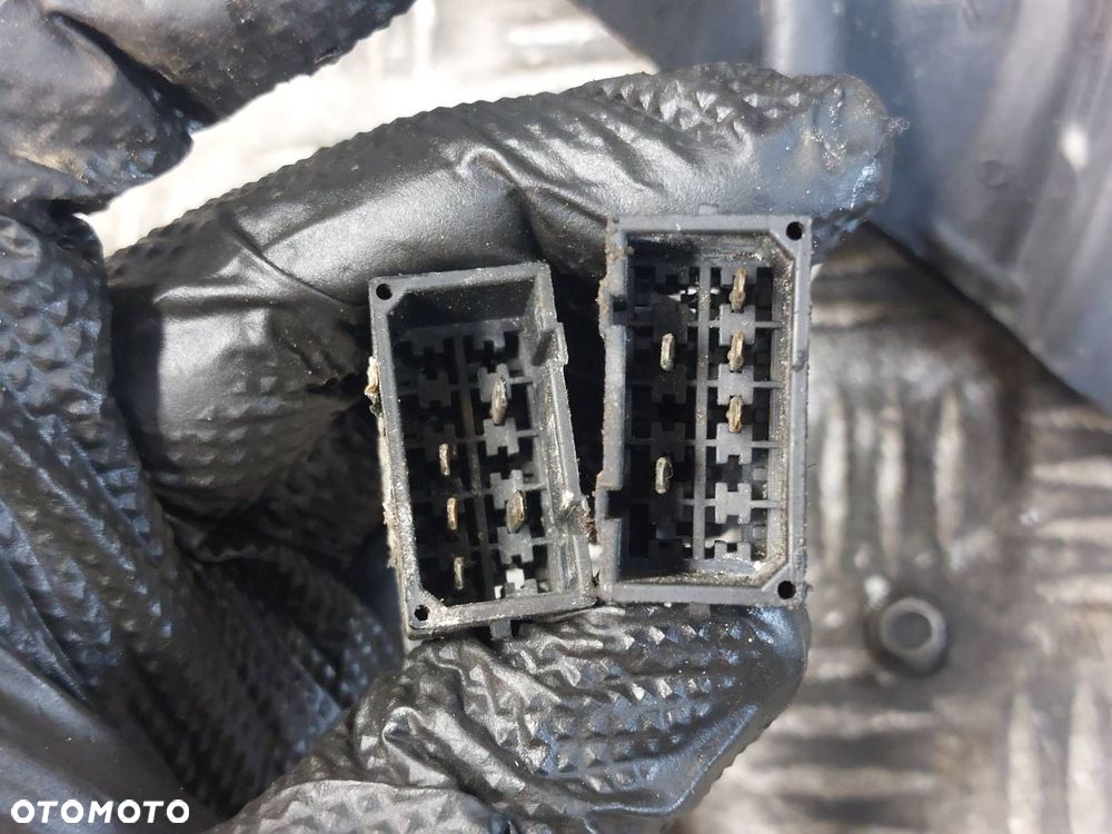 LUSTERKO LEWE + PRAWE ELEKTRYCZNE AUDI A3 8L LZ9W 5 PIN EU - 7