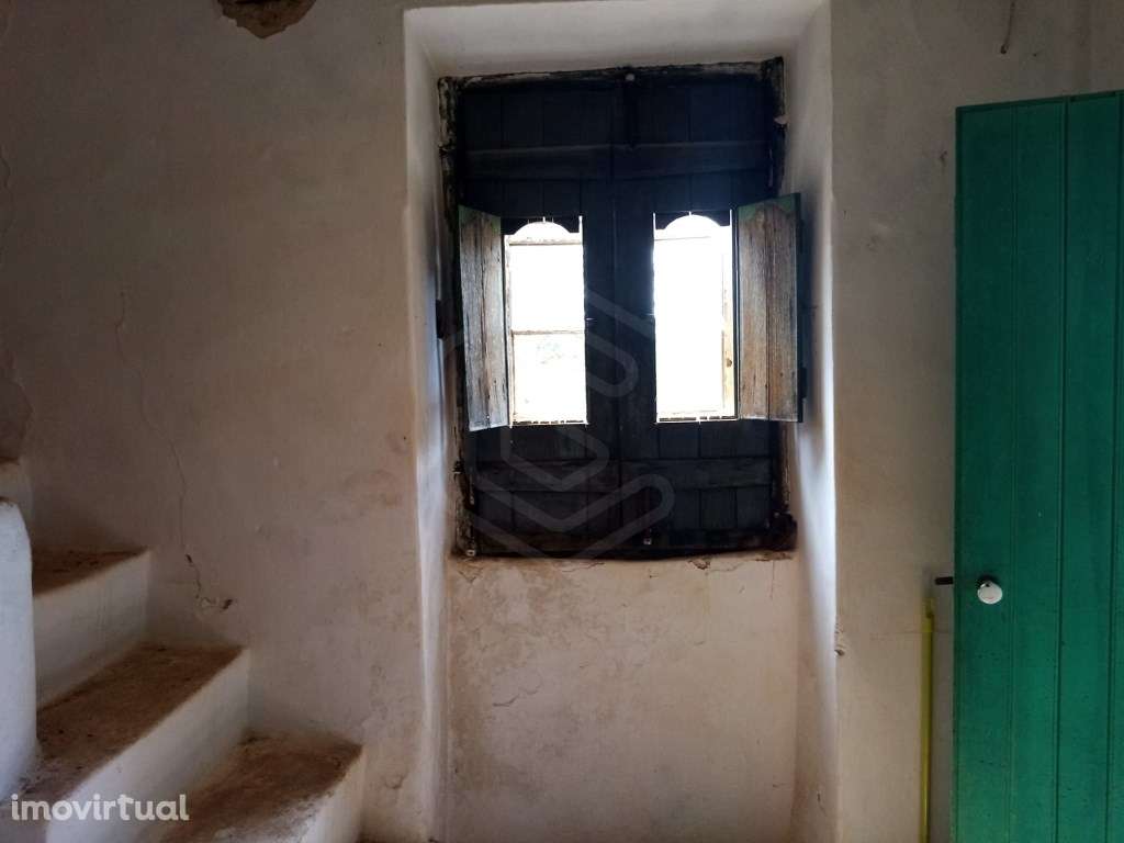 Moradia antiga com uma área bruta de 119 m2, Loulé, Algarve - Grande imagem: 3/24