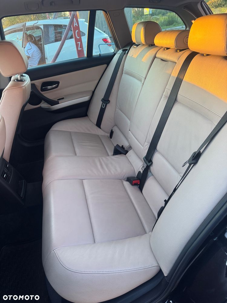BMW Seria 3 - 14