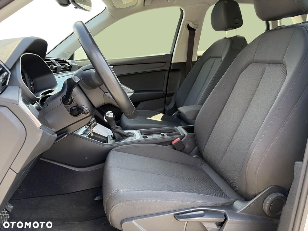 Audi Q3 35 TFSI mHEV S tronic - 11