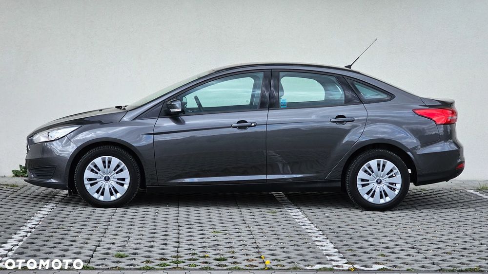 Ford Focus 1.6 Trend - 28