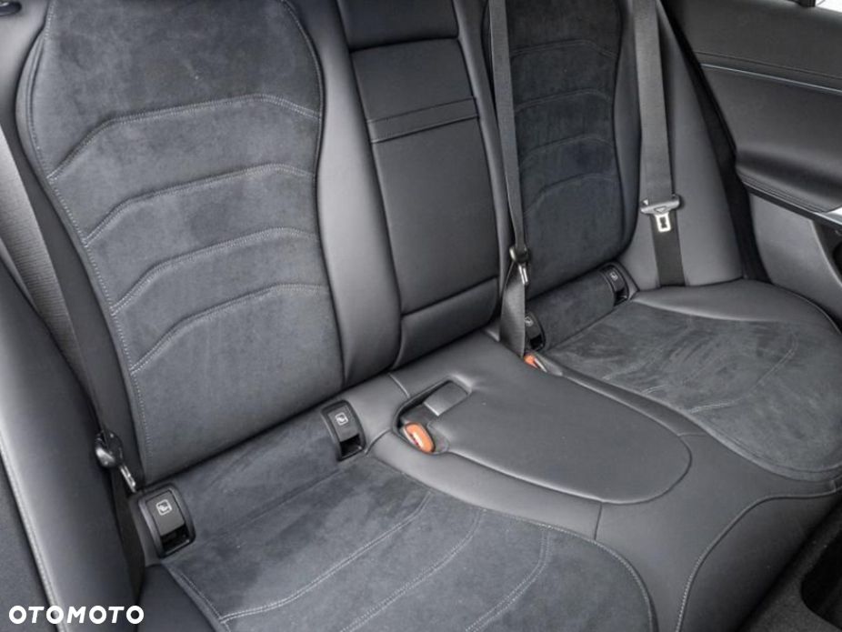 Mercedes-Benz Klasa E 220 d mHEV 4-Matic AMG 9G-Tronic - 18