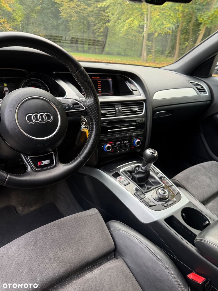 Audi A4 Avant 2.0 TDI DPF clean diesel S line Sportpaket - 9