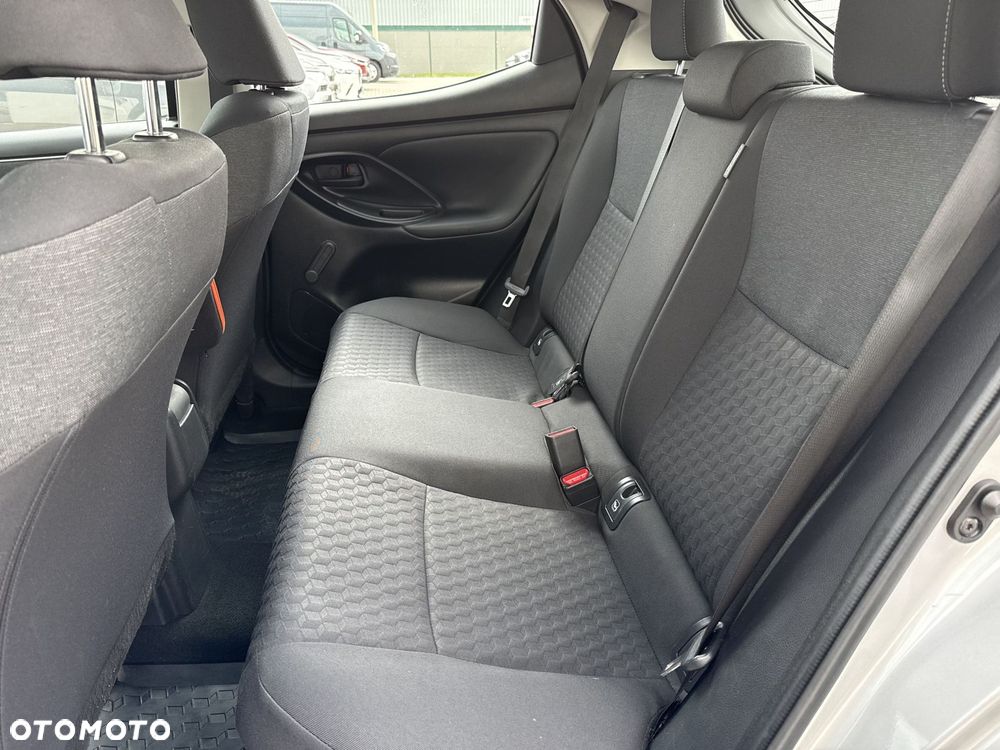 Toyota Yaris Hybrid 1.5 Comfort - 12