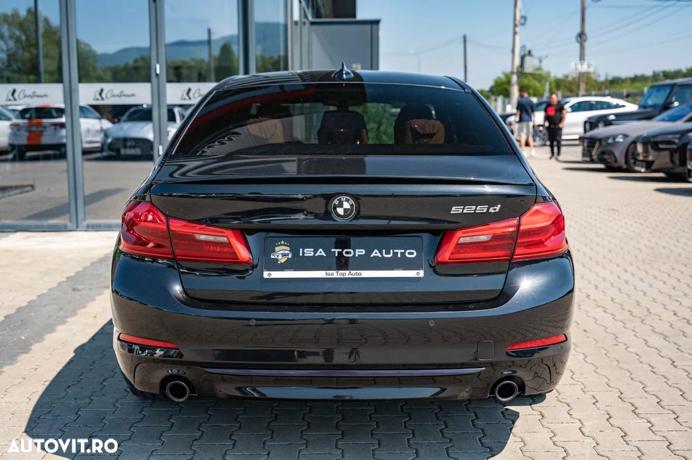 BMW Seria 5 525d Aut. Sport Line - 3