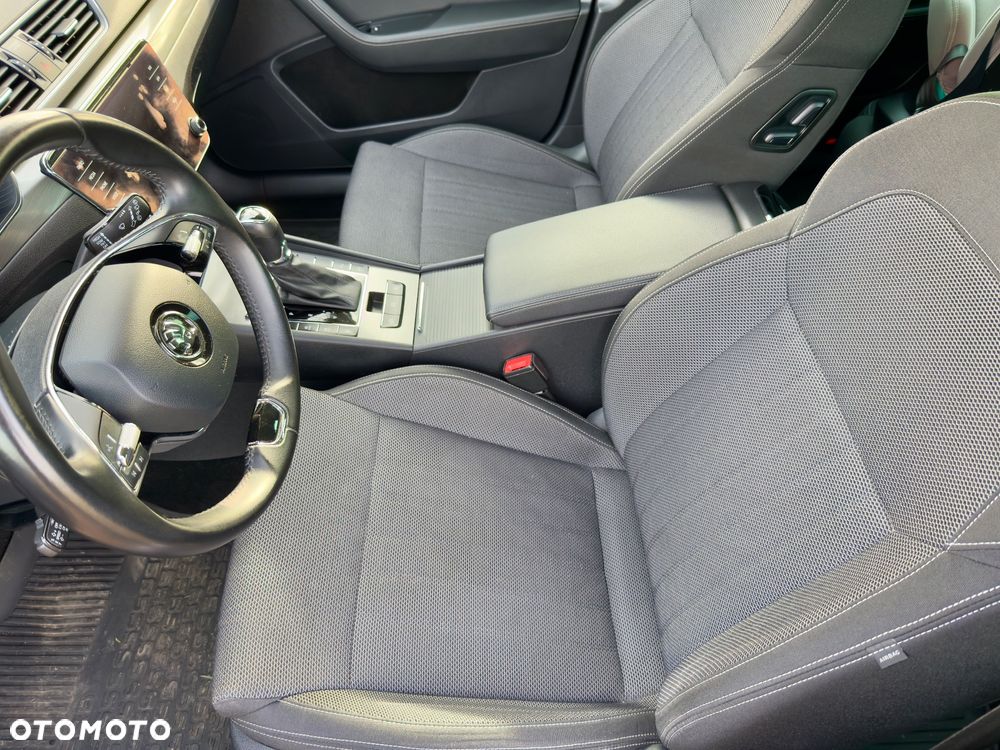 Skoda Superb 1.4 TSI ACT Style DSG - 27