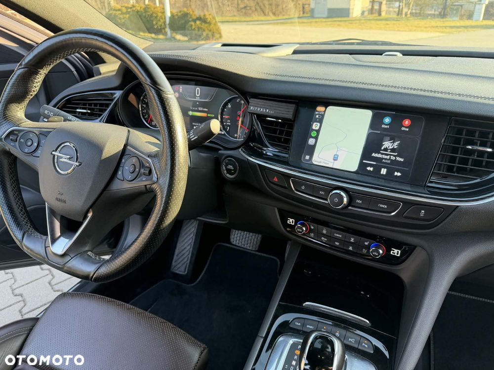 Opel Insignia 2.0 T 4x4 Exclusive S&S - 23