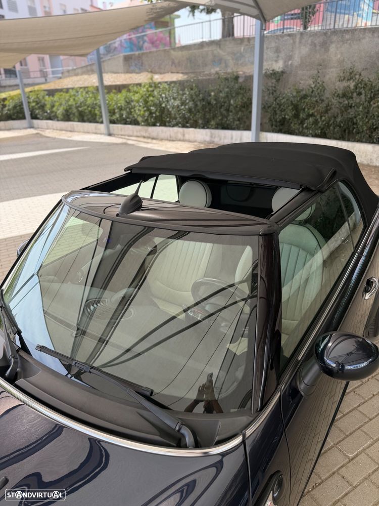 MINI Cabrio Cooper S - 21