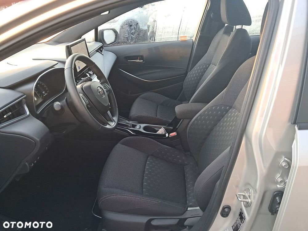 Toyota Corolla 1.8 Hybrid Comfort - 9