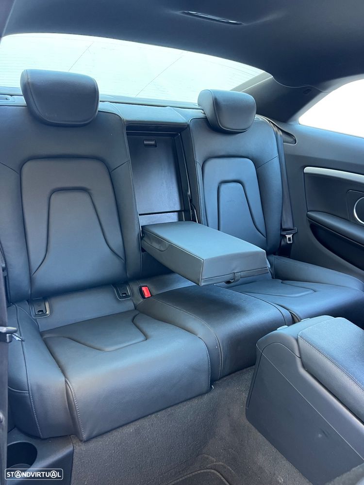 Audi A5 2.0 TDI S-line - 36