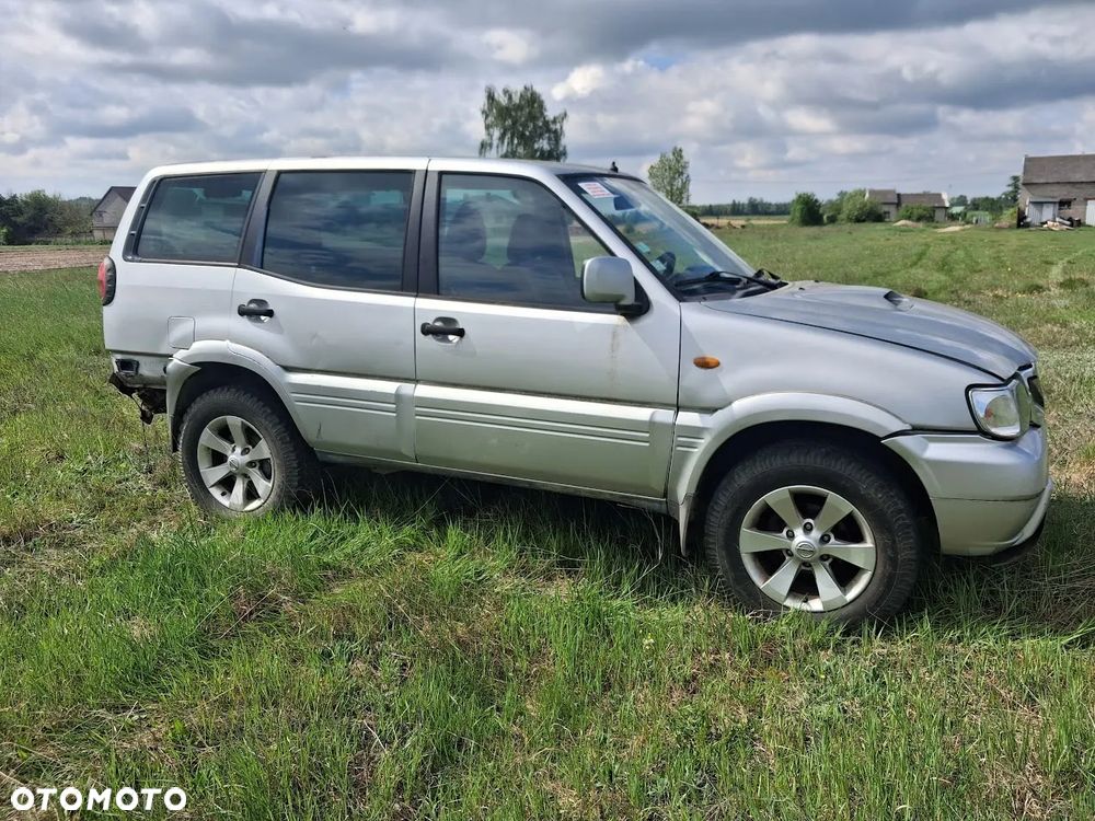 Nissan Terrano 3.0 Di Luxury - 2