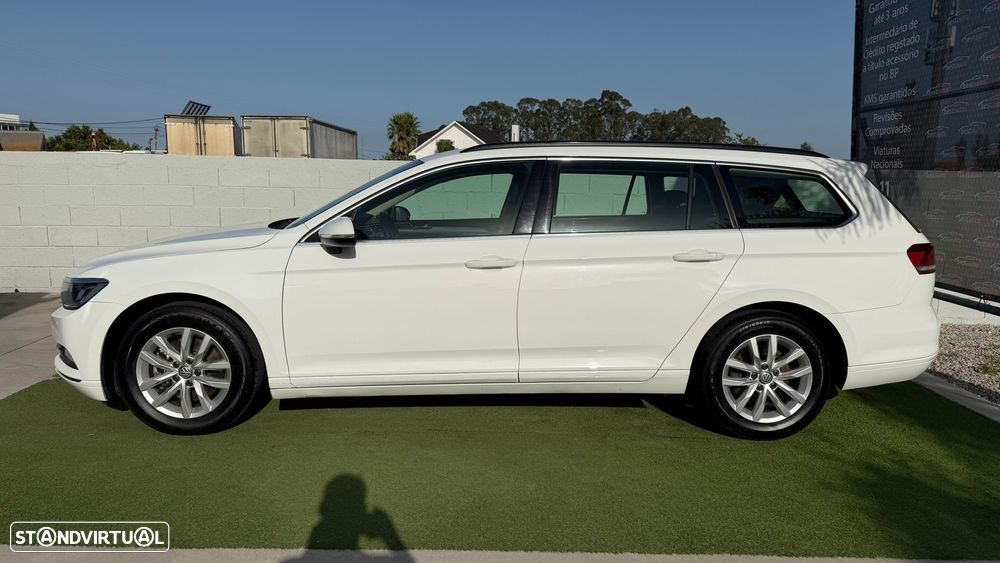 VW Passat Variant 1.6 TDI Highline - 12