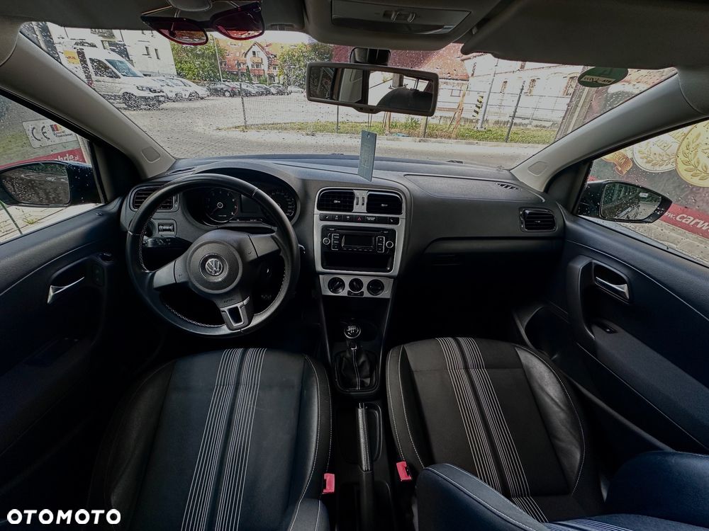 Volkswagen Polo 1.4 FSI Trendline - 19