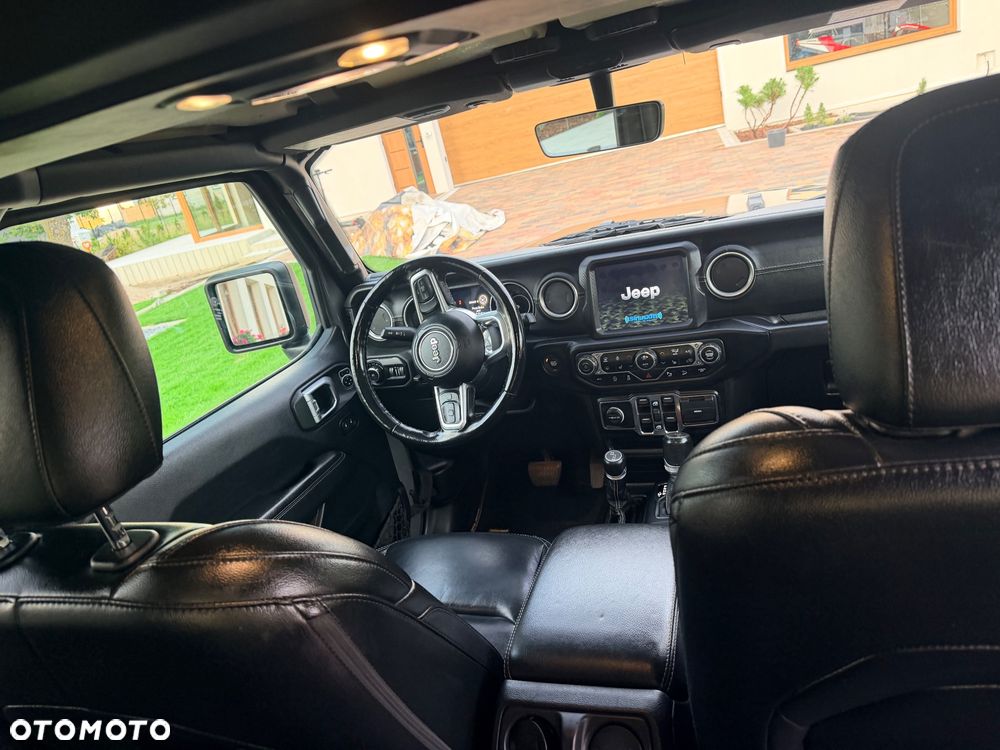 Jeep Wrangler Unlimited GME 2.0 Turbo Sahara - 13