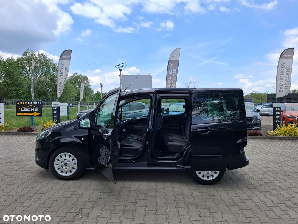 Ford Tourneo Courier 1.5 TDCi Trend - 9