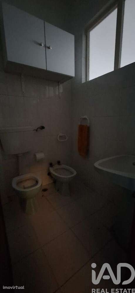 Apartamento T1 em Laranjeiro e Feijó - Grande imagem: 4/5