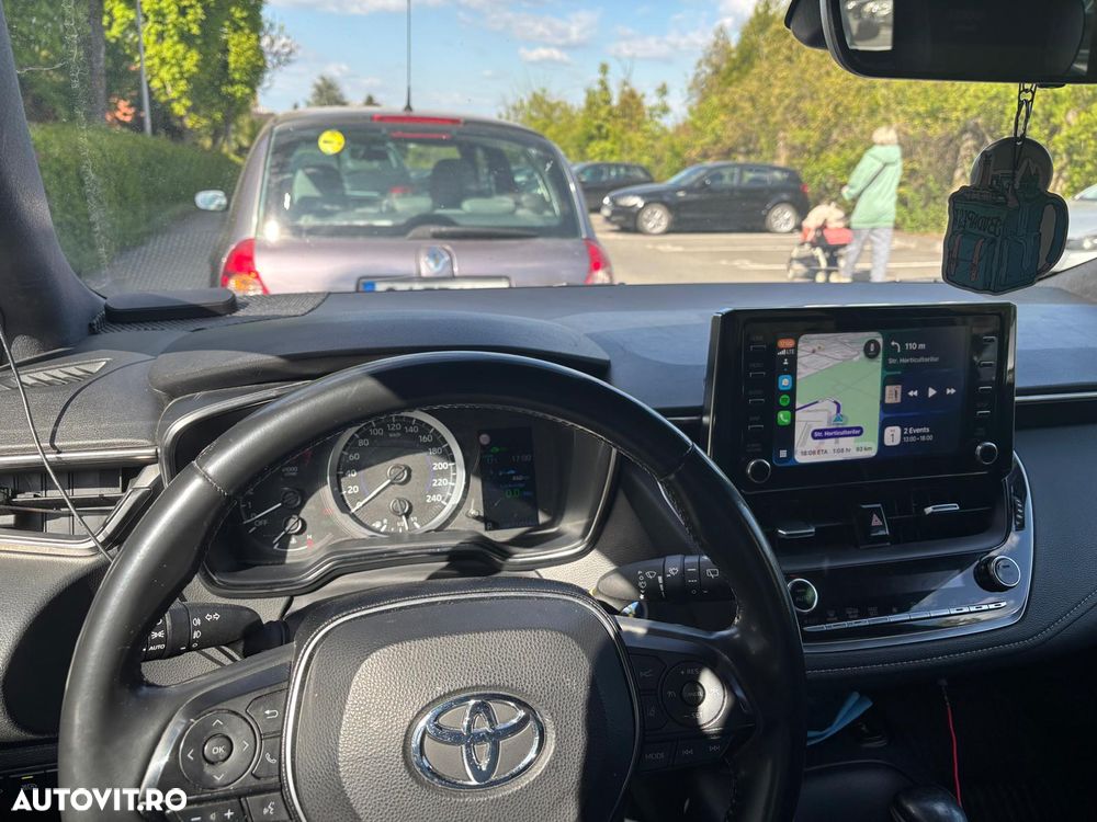 Toyota Corolla - 5