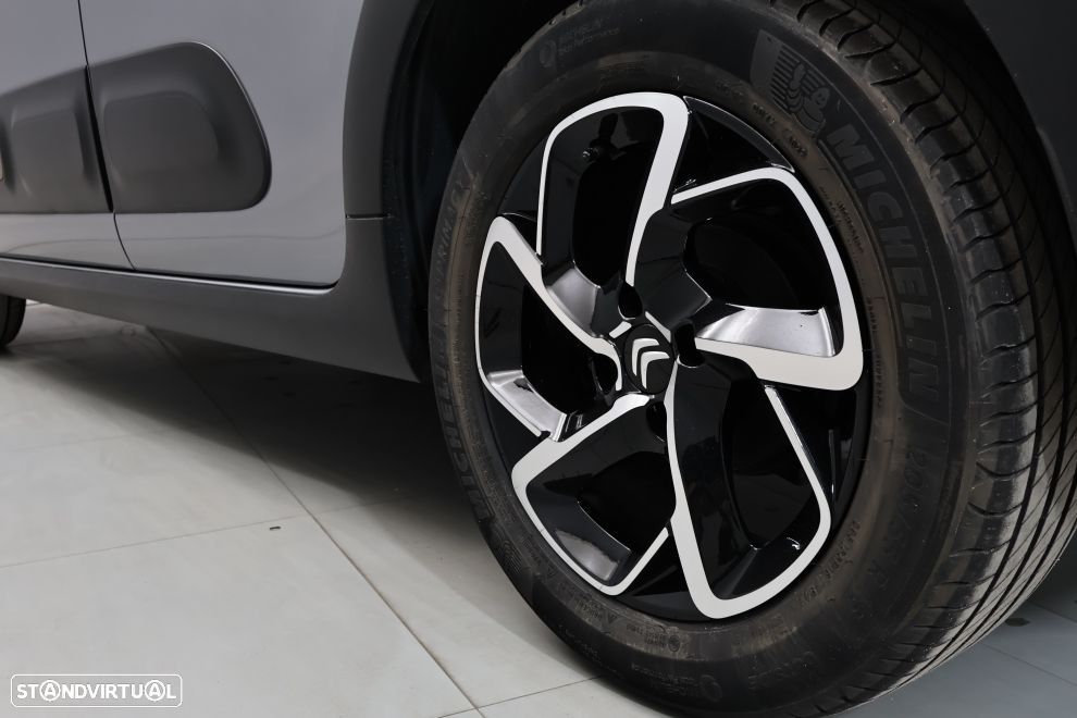 Citroën C3 1.2 PureTech C-Series - 13
