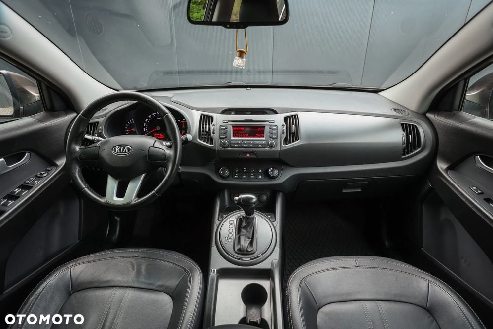 Kia Sportage 2.0 CVVT 4WD Automatik Vision - 26