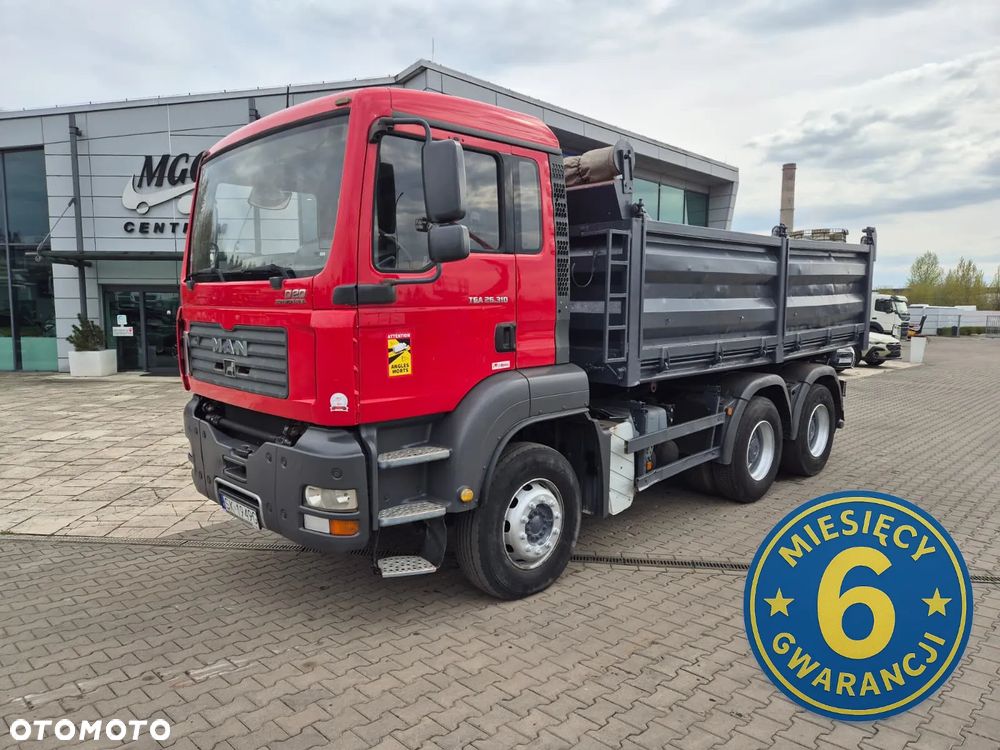MAN TGA 26.310 6X4 / WYWROTKA / 3 STRONY / MOCNY KIPER / NOWE SPRZĘGŁO / BEZWYPADKOWY / SILNIK D20 / NAJLEPSZA JEDNOSTKA NAPĘDOWA / SERWISOWANY - 1