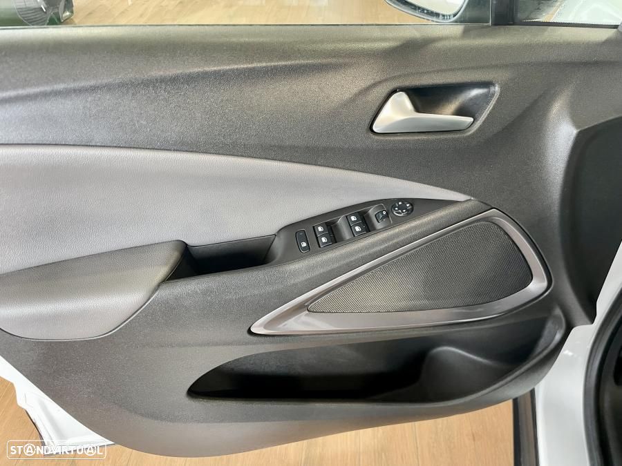 Opel Crossland X 1.2 Innovation - 20